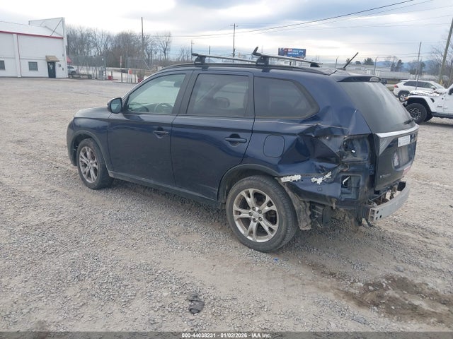 2015 MITSUBISHI OUTLANDER JA4AZ3A35FZ002667 Photo 2