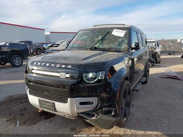 SALEJFFU5R2338455 Land Rover Defender 130 P300 S
