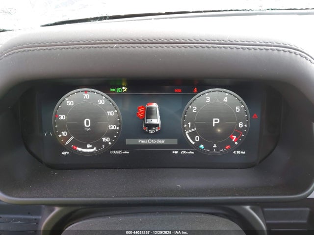 SALEJFFU5R2338455 Land Rover Defender 130 P300 S