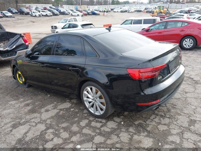 2017 AUDI A4 WAUANAF4XHN037610 Photo 2