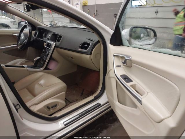 2013 VOLVO S60 YV1612FH0D1216487 Photo 4