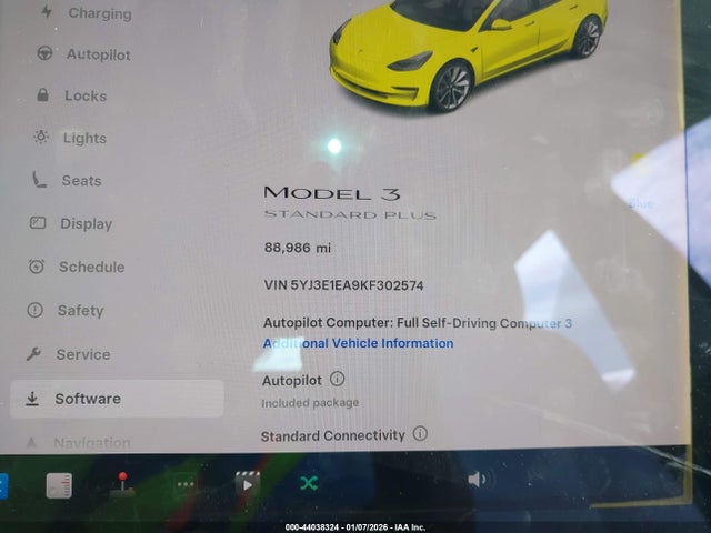 44038324 :رقم المزاد ، 5YJ3E1EA9KF302574 vin ، 2019 Tesla Model 3 Long Range/mid Range/standard Range/standard Range Plus مزاد بيع