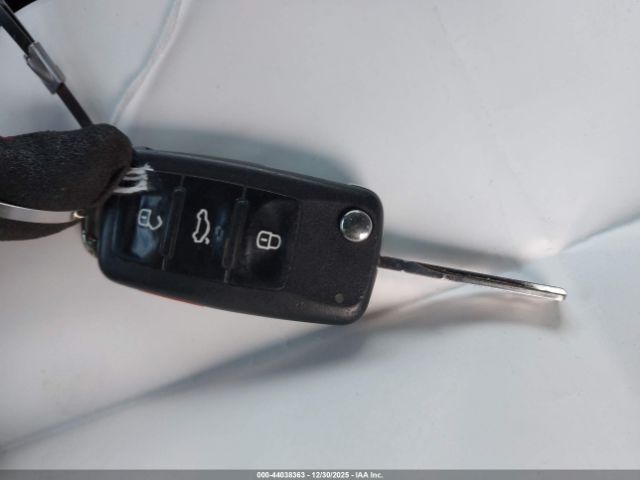 2012 VOLKSWAGEN PASSAT 1VWBP7A3XCC018592 Photo 10