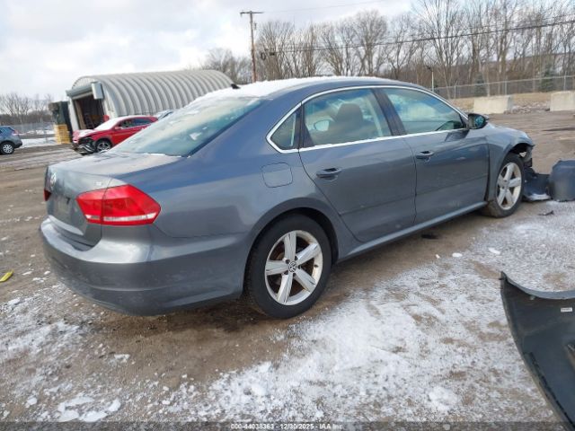 2012 VOLKSWAGEN PASSAT 1VWBP7A3XCC018592 Photo 3