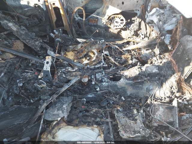 2004 JAGUAR S-TYPE SAJEA01T04FN04046 Photo 4