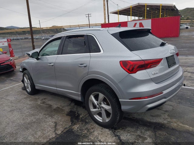 2020 AUDI Q3 WA1AECF36L1111489 Photo 2