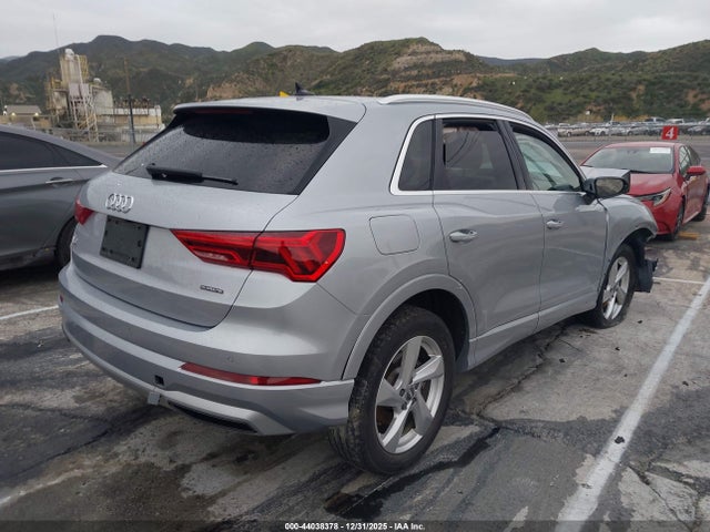 2020 AUDI Q3 WA1AECF36L1111489 Photo 3