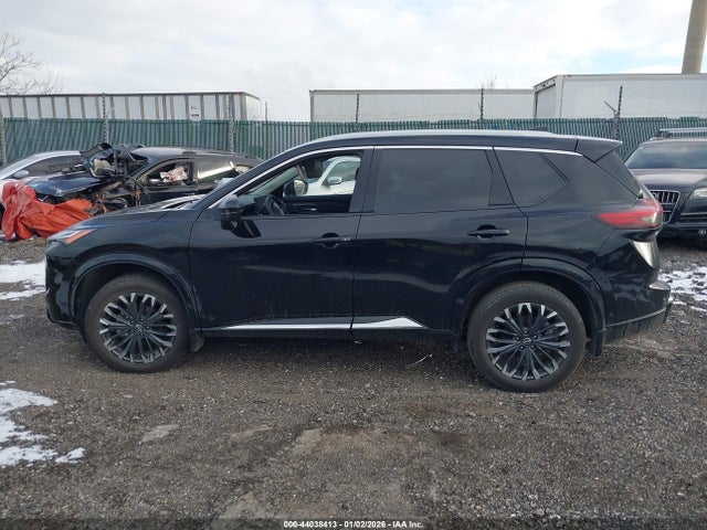 JN8BT3DDXSW301894 Nissan Rogue Platinum Intelligent Awd