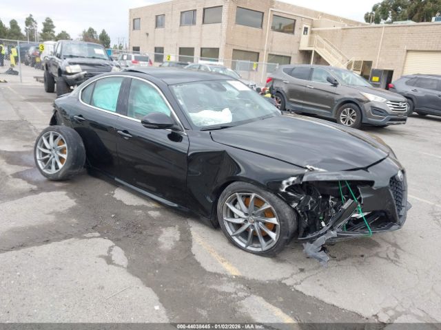 2017 ALFA ROMEO GIULIA ZARFAEBN8H7537186