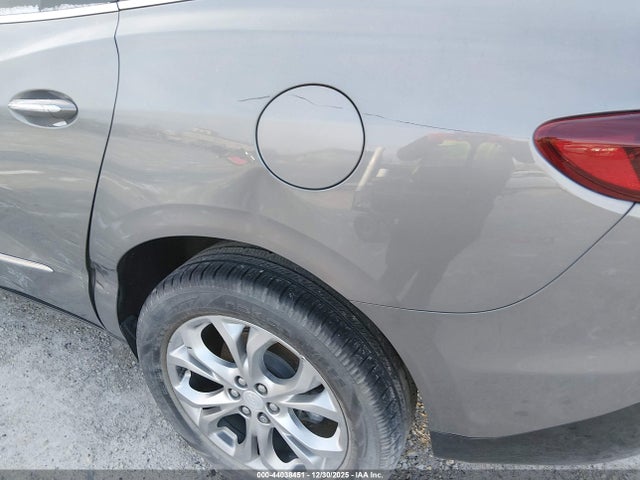 Продаж на аукціоні авто 2018 Buick Enclave Avenir, vin: 5GAEVCKW1JJ143336, номер лоту: 44038451