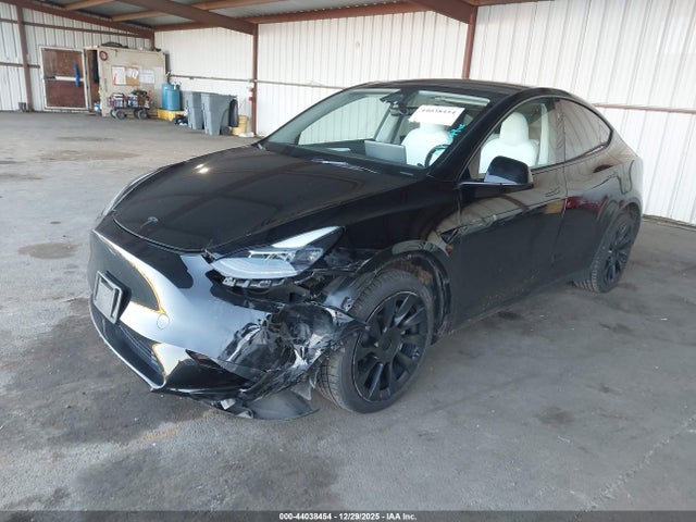 2024 TESLA MODEL Y 7SAYGDEE6RF986520 Photo 1