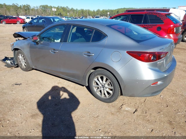 2016 MAZDA MAZDA3 3MZBM1U79GM283237 Photo 2