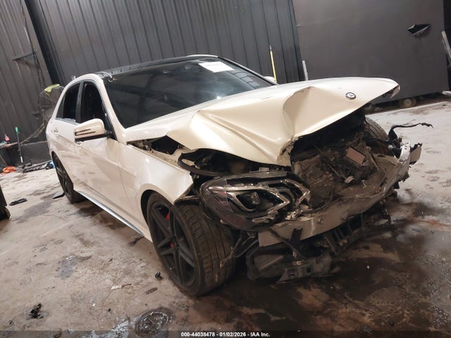 2014 MERCEDES-BENZ E 63 AMG WDDHF7GBXEA953372