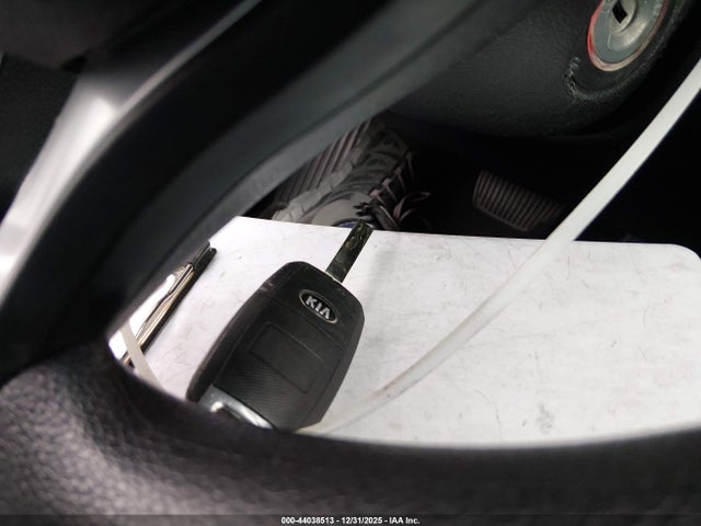 5XXGT4L3XHG145253 KIA Optima Lx