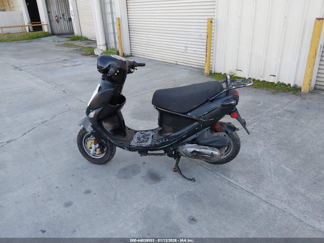 Genuine Scooter Co. Buddy 125 2014 RFVPAC201E1016743 Image 13