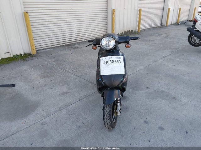 Genuine Scooter Co. Buddy 125 2014 RFVPAC201E1016743 Image 5