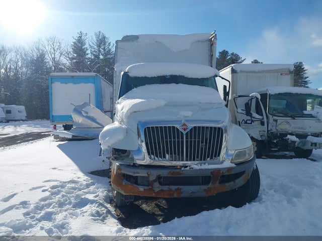 44038596 :رقم المزاد ، 3HAMMMML2JL592020 vin ، 2018 International Durastar 4300 مزاد بيع