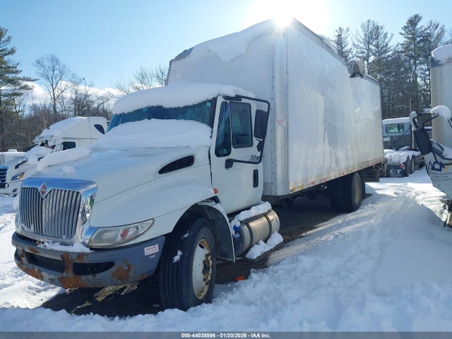 44038596 :رقم المزاد ، 3HAMMMML2JL592020 vin ، 2018 International Durastar 4300 مزاد بيع