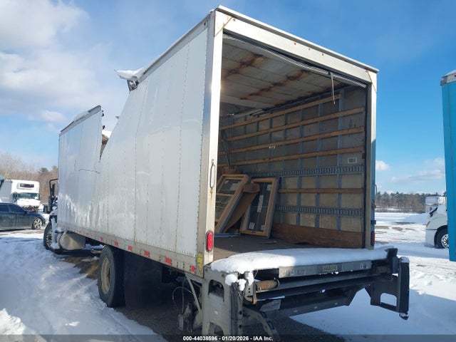 44038596 :رقم المزاد ، 3HAMMMML2JL592020 vin ، 2018 International Durastar 4300 مزاد بيع