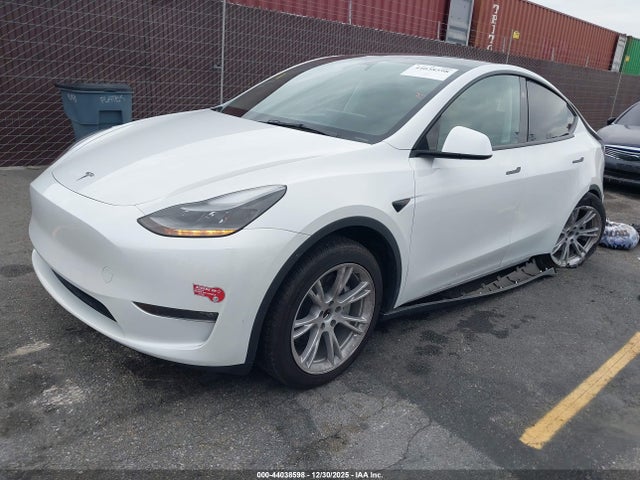 2023 TESLA MODEL Y 7SAYGDED4PF956016 Photo 1