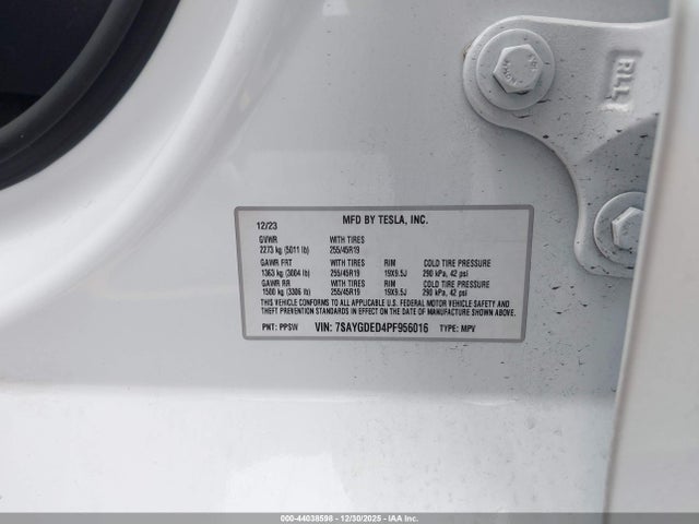 2023 TESLA MODEL Y 7SAYGDED4PF956016 Photo 8