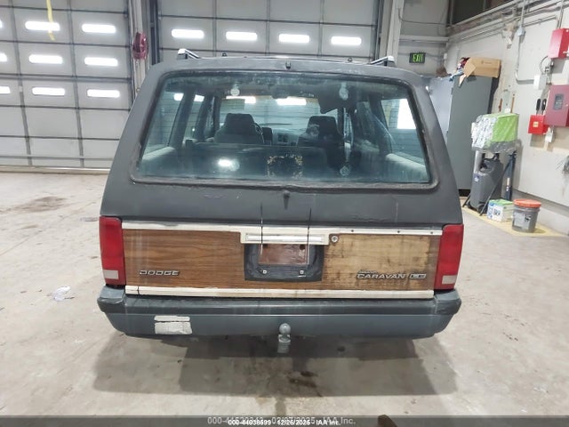 44038599 :رقم المزاد ، 1B4FK54R8LX287039 vin ، 1990 Dodge Grand Caravan Le مزاد بيع