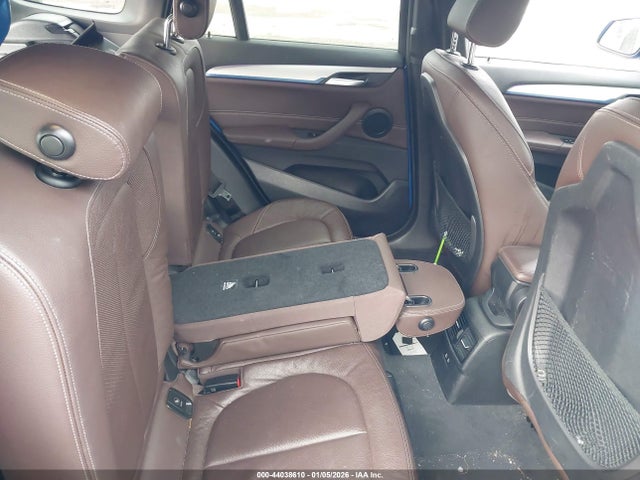 2021 BMW X1 WBXJG9C06M5T32097 Photo 7