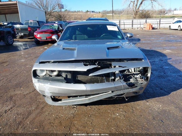 2016 Dodge Challenger Sxt მანქანა იყიდება აუქციონზე, vin: 2C3CDZAG5GH184427, აუქციონის ნომერი: 44038621