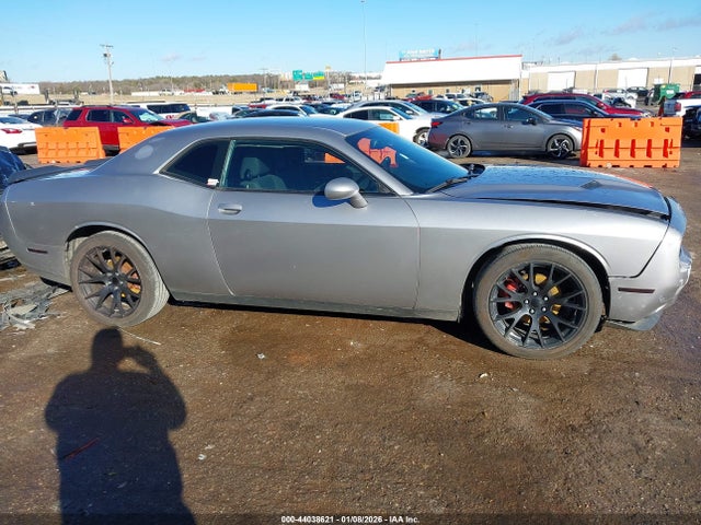2016 Dodge Challenger Sxt მანქანა იყიდება აუქციონზე, vin: 2C3CDZAG5GH184427, აუქციონის ნომერი: 44038621