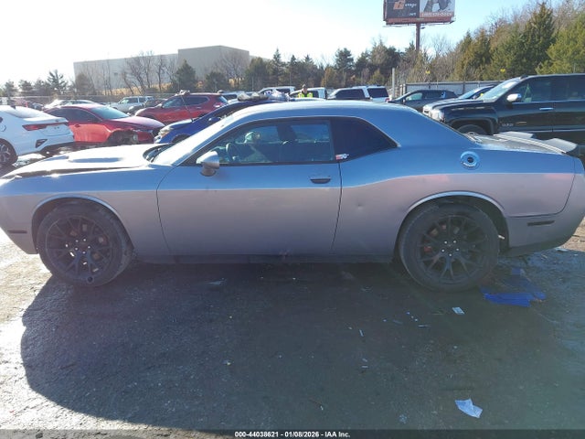 2016 Dodge Challenger Sxt მანქანა იყიდება აუქციონზე, vin: 2C3CDZAG5GH184427, აუქციონის ნომერი: 44038621