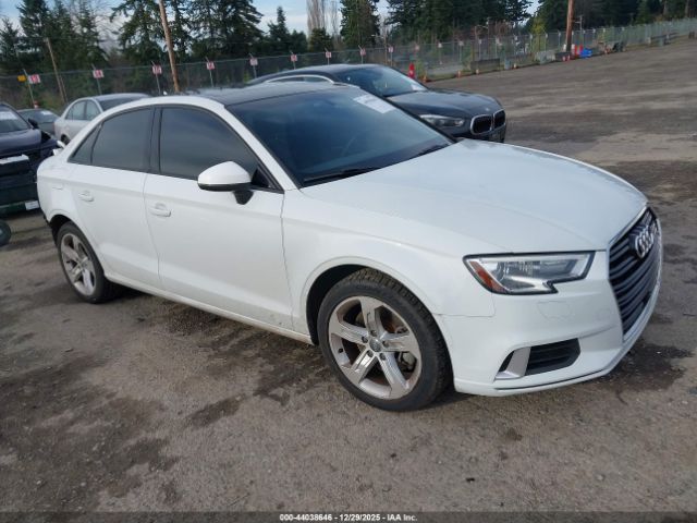 2018 AUDI A3 WAUB8GFF7J1027548