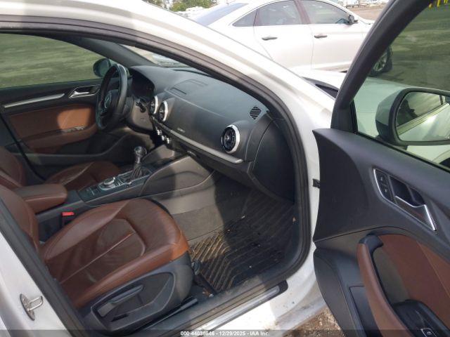 2018 AUDI A3 WAUB8GFF7J1027548 Photo 4