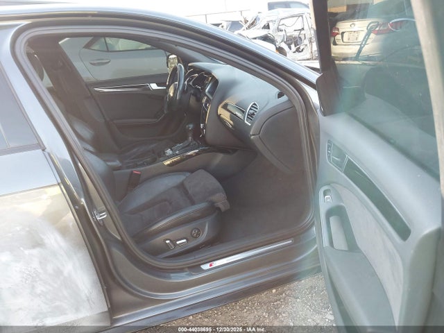 2016 AUDI A4 WAUFFAFL7GN004217 Photo 4