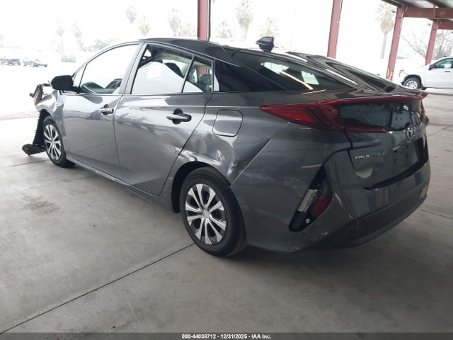 JTDKAMFP4N3217736 Toyota Prius Prime Xle