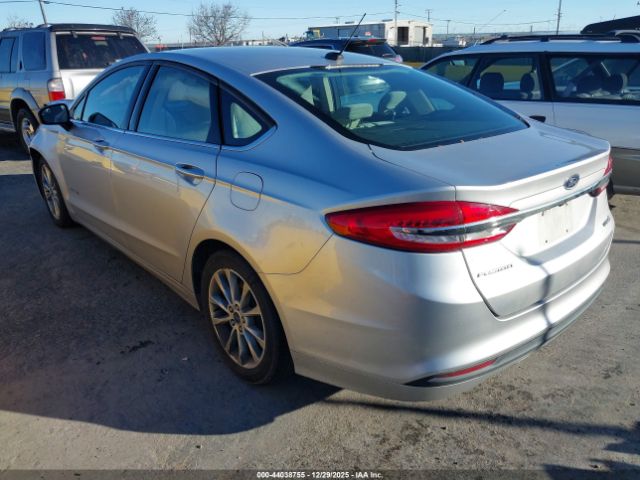 2017 FORD FUSION HYBRID 3FA6P0UUXHR188286 Photo 2
