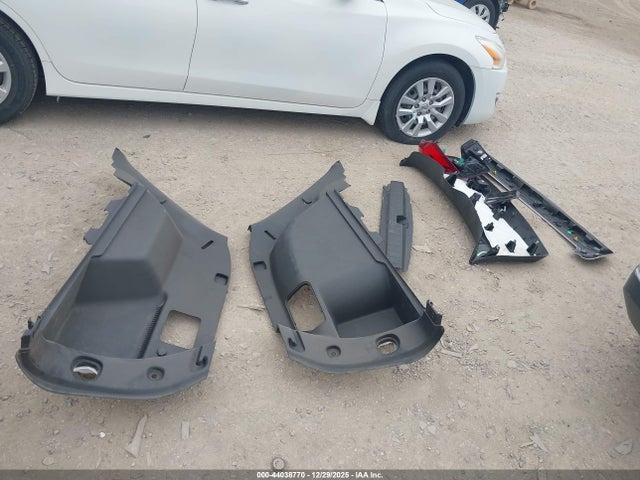 2GNAXKEV0K6278172 Chevrolet EQUINOX LT