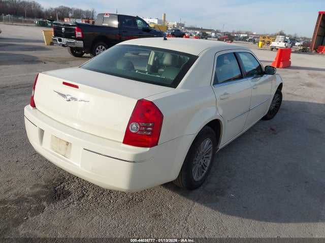Продаж на аукціоні авто 2008 Chrysler 300 Touring, vin: 2C3KA53G08H189062, номер лоту: 44038777