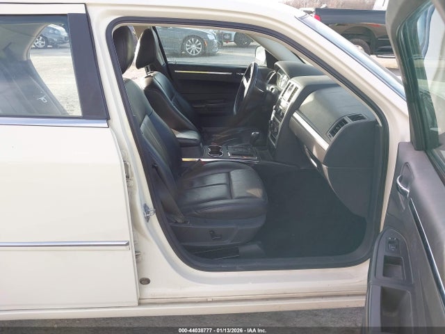 Продаж на аукціоні авто 2008 Chrysler 300 Touring, vin: 2C3KA53G08H189062, номер лоту: 44038777