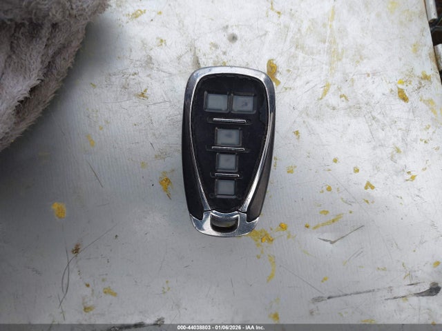 2020 Chevrolet Malibu Fwd Lt მანქანა იყიდება აუქციონზე, vin: 1G1ZD5ST1LF054112, აუქციონის ნომერი: 44038803