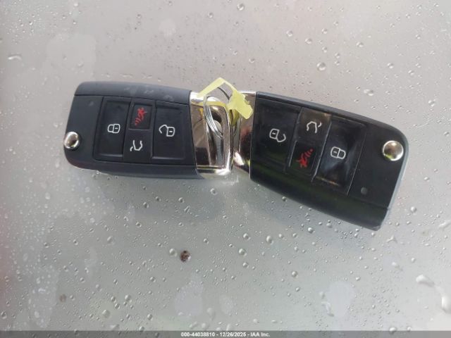 2017 VOLKSWAGEN GOLF GTI 3VW447AU4HM075497 Photo 10