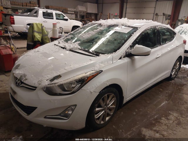 2015 Hyundai Elantra Se მანქანა იყიდება აუქციონზე, vin: 5NPDH4AE2FH585073, აუქციონის ნომერი: 44038815