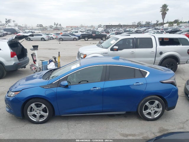1G1RC6S52JU138667 Chevrolet VOLT LT