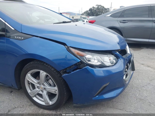 1G1RC6S52JU138667 Chevrolet VOLT LT