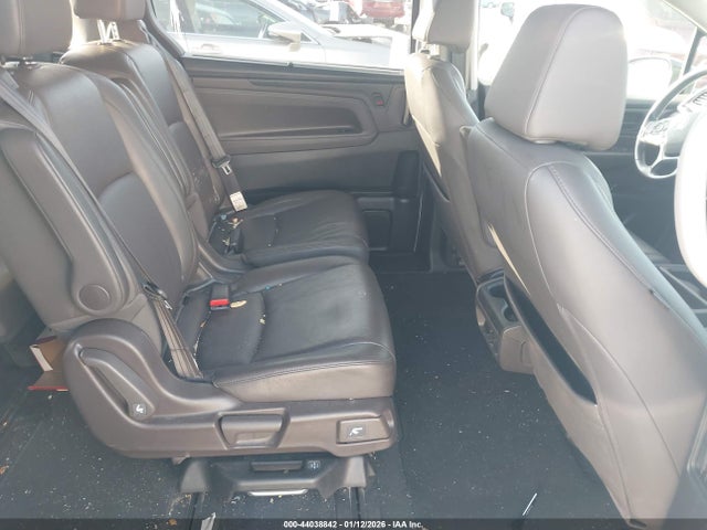 5FNRL6H72JB106181 Honda Odyssey Ex-l