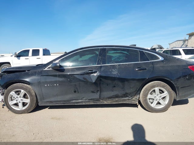 1G1ZB5ST7RF115672 Chevrolet Malibu Fwd Ls