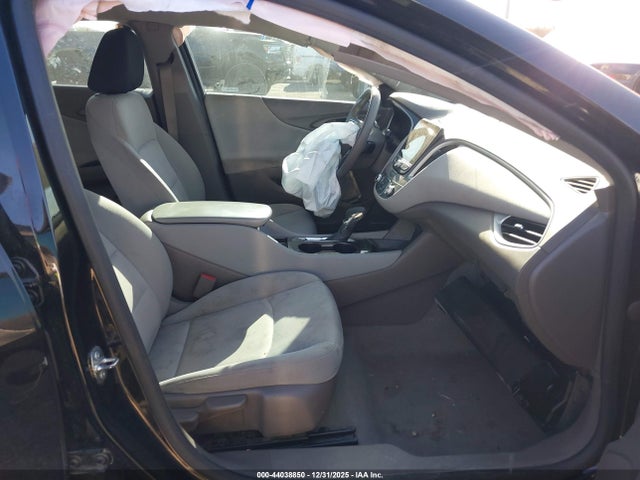 1G1ZB5ST7RF115672 Chevrolet Malibu Fwd Ls