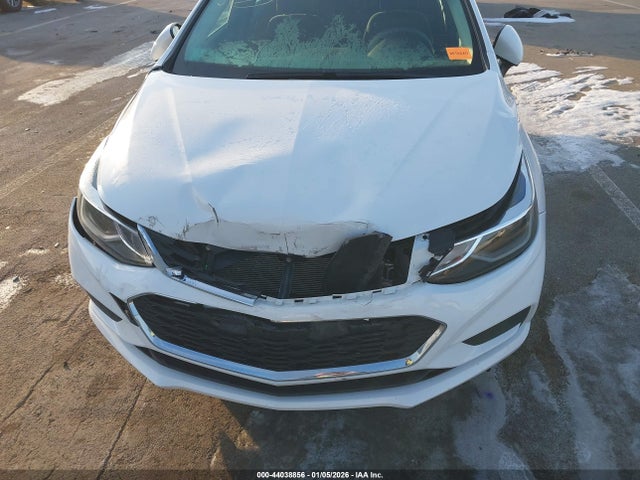 1G1BE5SM6H7163268 Chevrolet Cruze Lt Auto