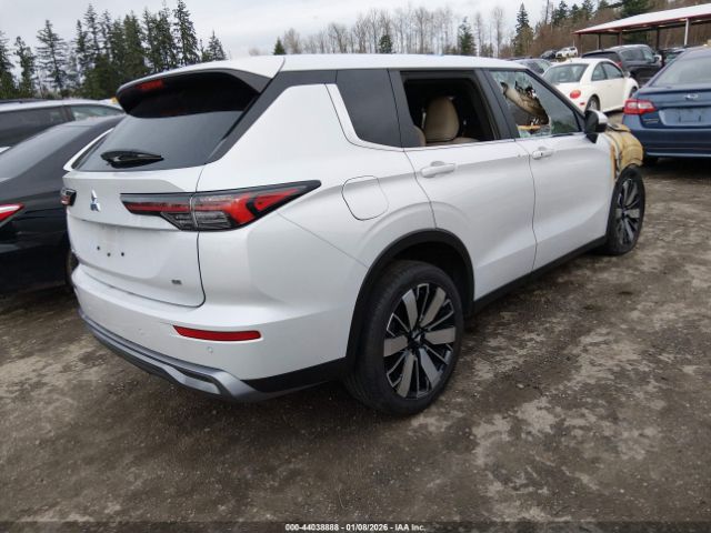 2025 MITSUBISHI OUTLANDER JA4J3VA85SZ020587 Photo 3