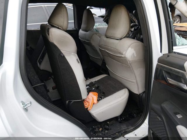 2025 MITSUBISHI OUTLANDER JA4J3VA85SZ020587 Photo 7