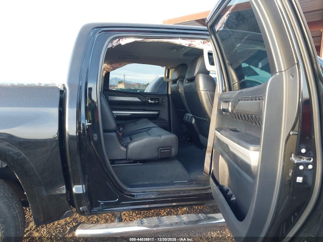 5TFAW5F17FX456769 Toyota Tundra Platinum 5.7l V8